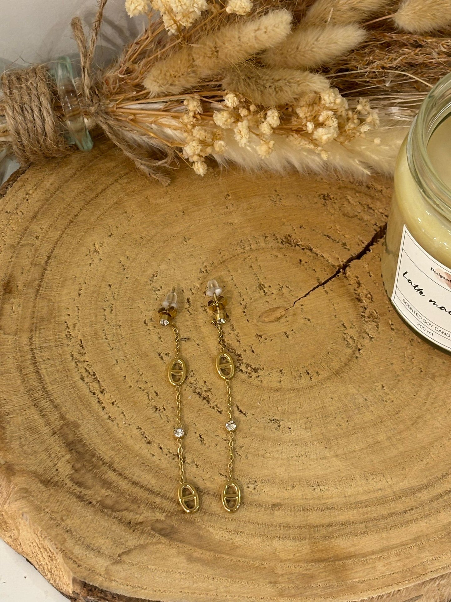 Boucles d'oreilles Tiphaine en acier inoxydable, élégantes et raffinées, parfaites pour sublimer votre style avec une touche moderne.