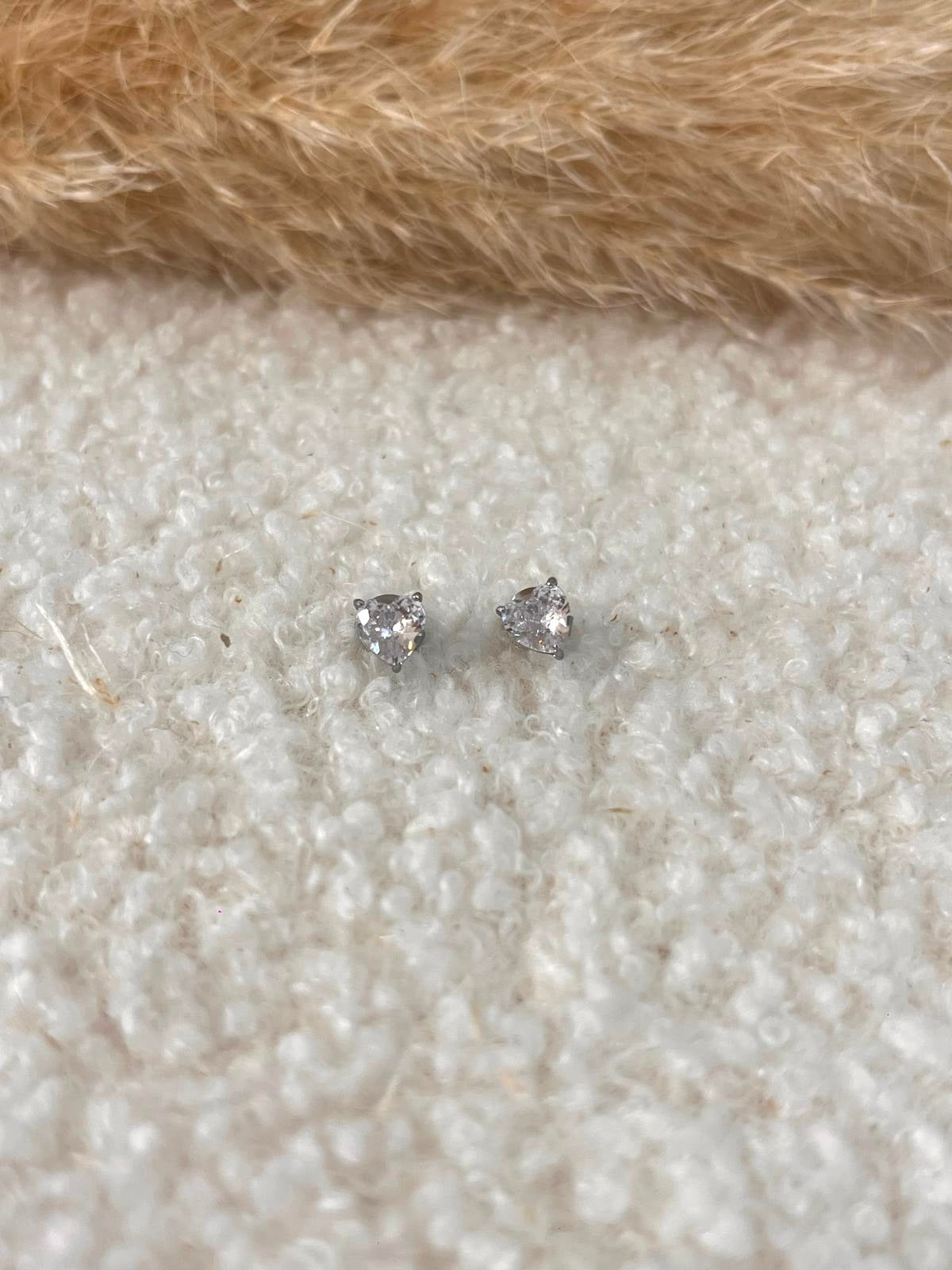 Puces d’oreilles Romy en acier inoxydable