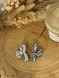 Boucles d'oreilles Jen en acier inoxydable, modernes et élégantes, parfaites pour sublimer votre style avec une touche raffinée.