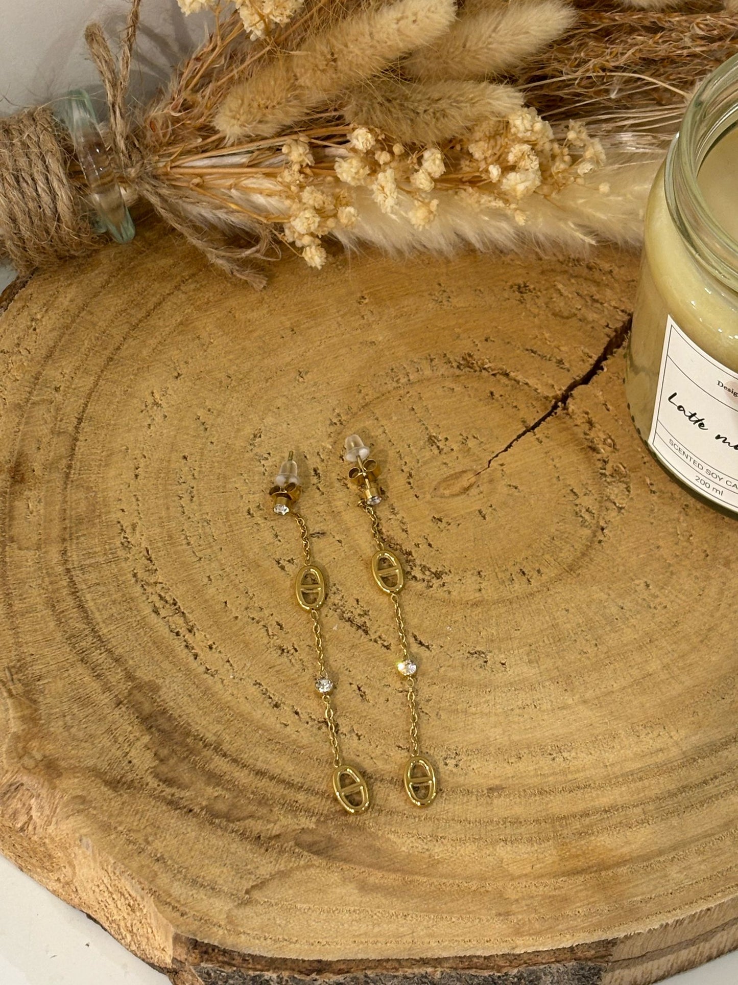 Boucles d'oreilles Tiphaine en acier inoxydable, élégantes et raffinées, parfaites pour sublimer votre style avec une touche moderne.