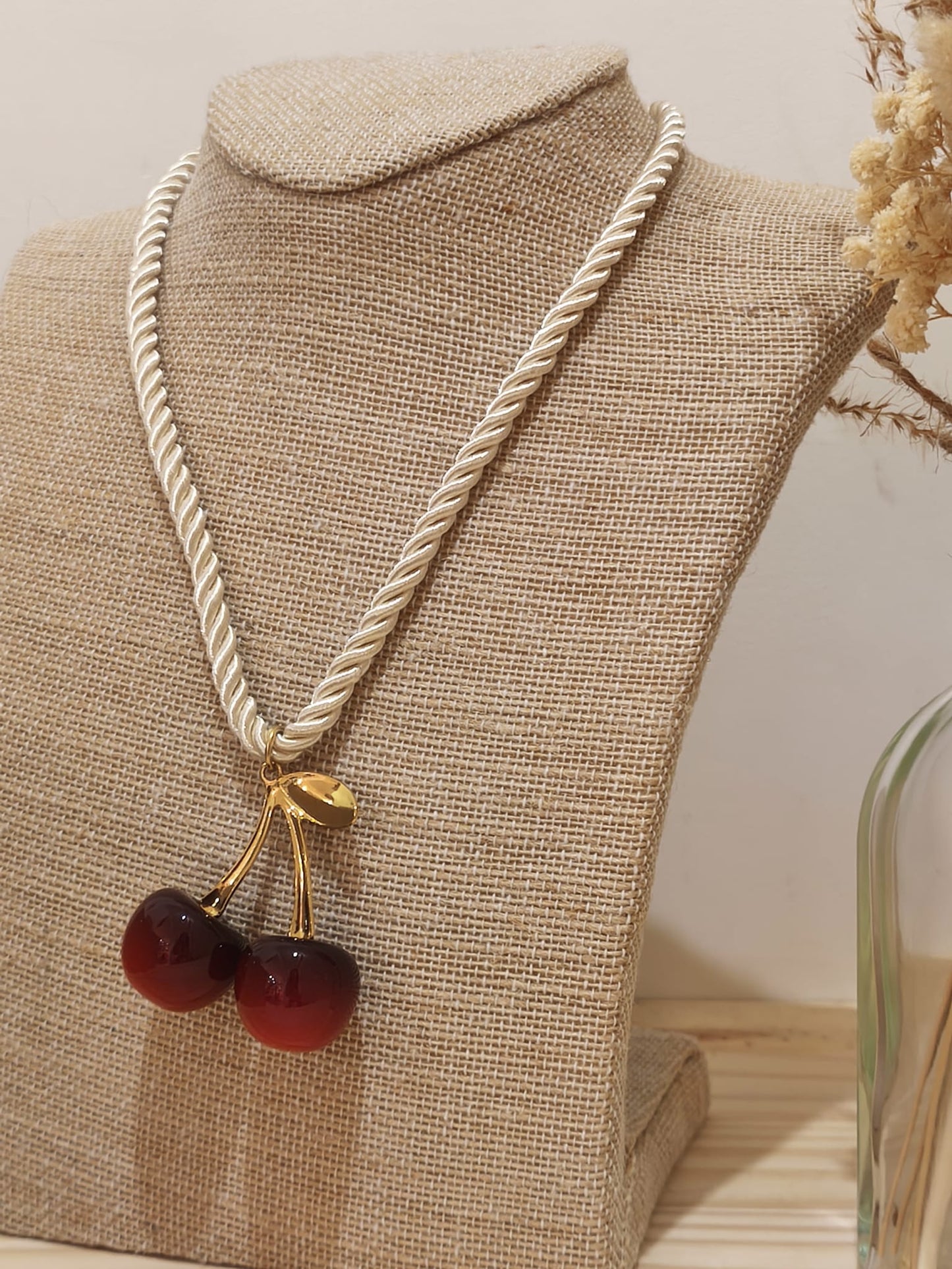 Collier Cerise