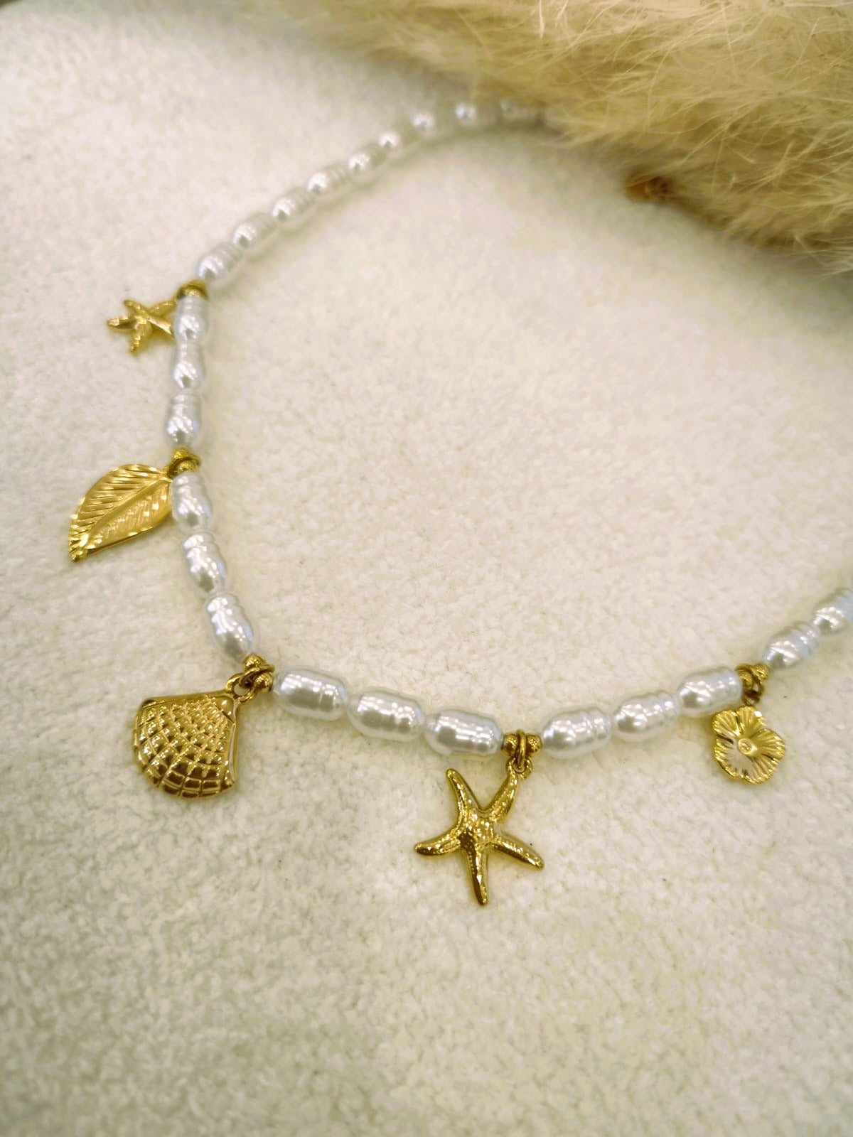 Collier à breloques Nyssa