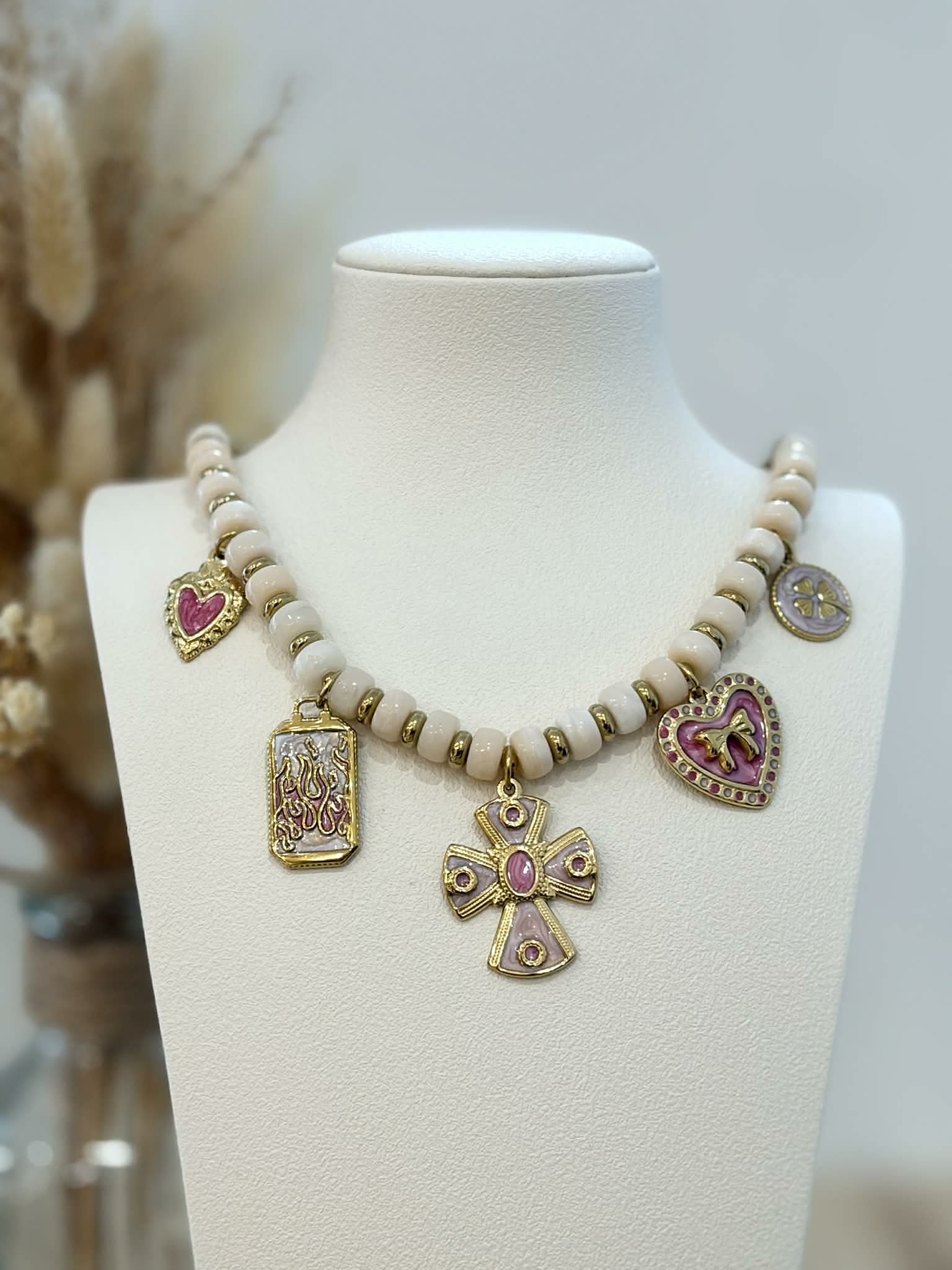 Collier à breloques Isalya en acier inoxydable
