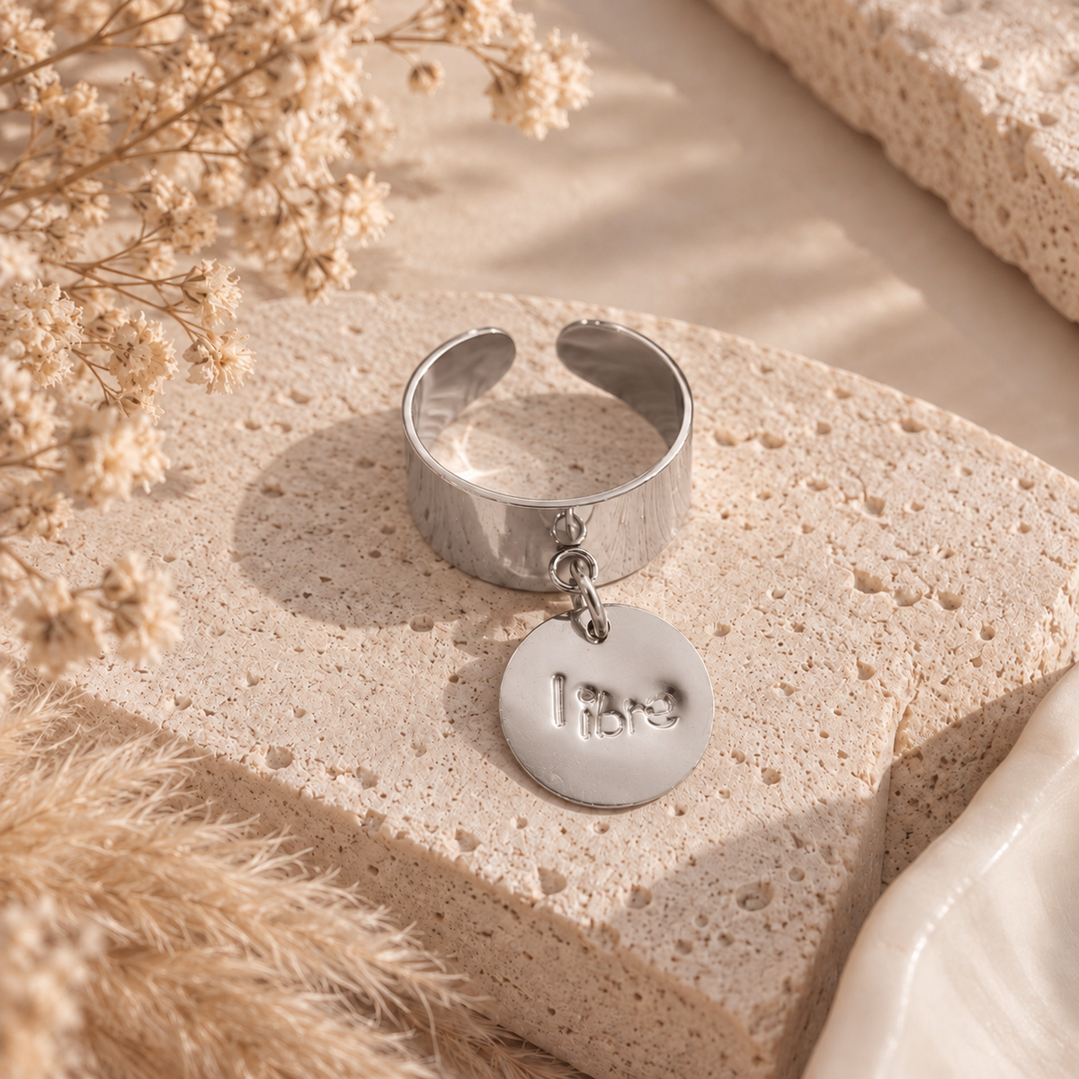 Bague LIBRE personnalisée - Création par Eva